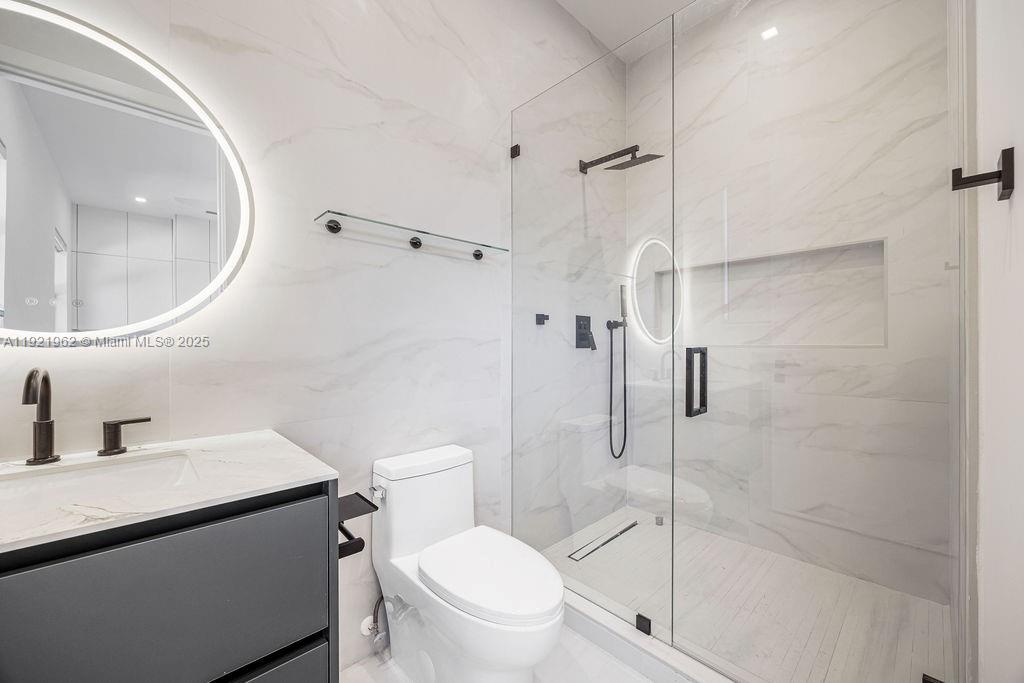 1222 NE 13th Ave Fort Lauderdale, FL 33304