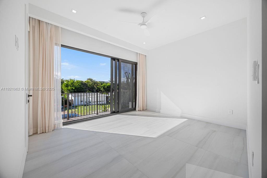 1222 NE 13th Ave Fort Lauderdale, FL 33304