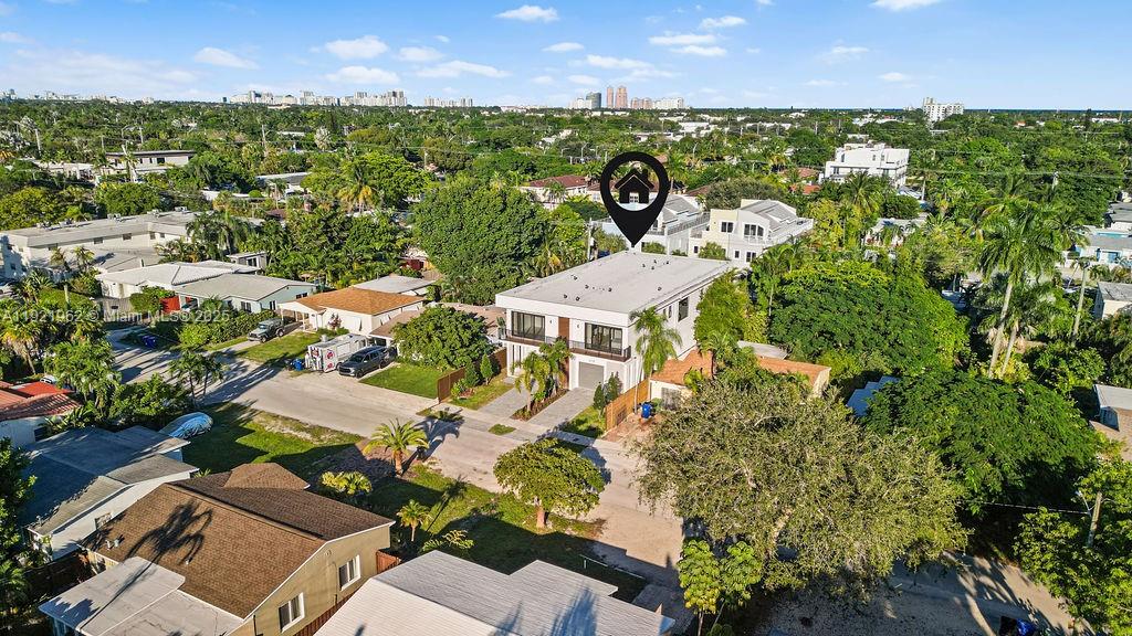 1222 NE 13th Ave Fort Lauderdale, FL 33304