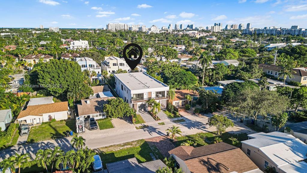 1222 NE 13th Ave Fort Lauderdale, FL 33304