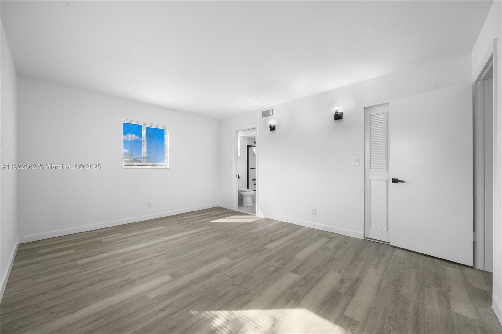 2770 S Garden Dr S #201 Lake Worth, FL 33461