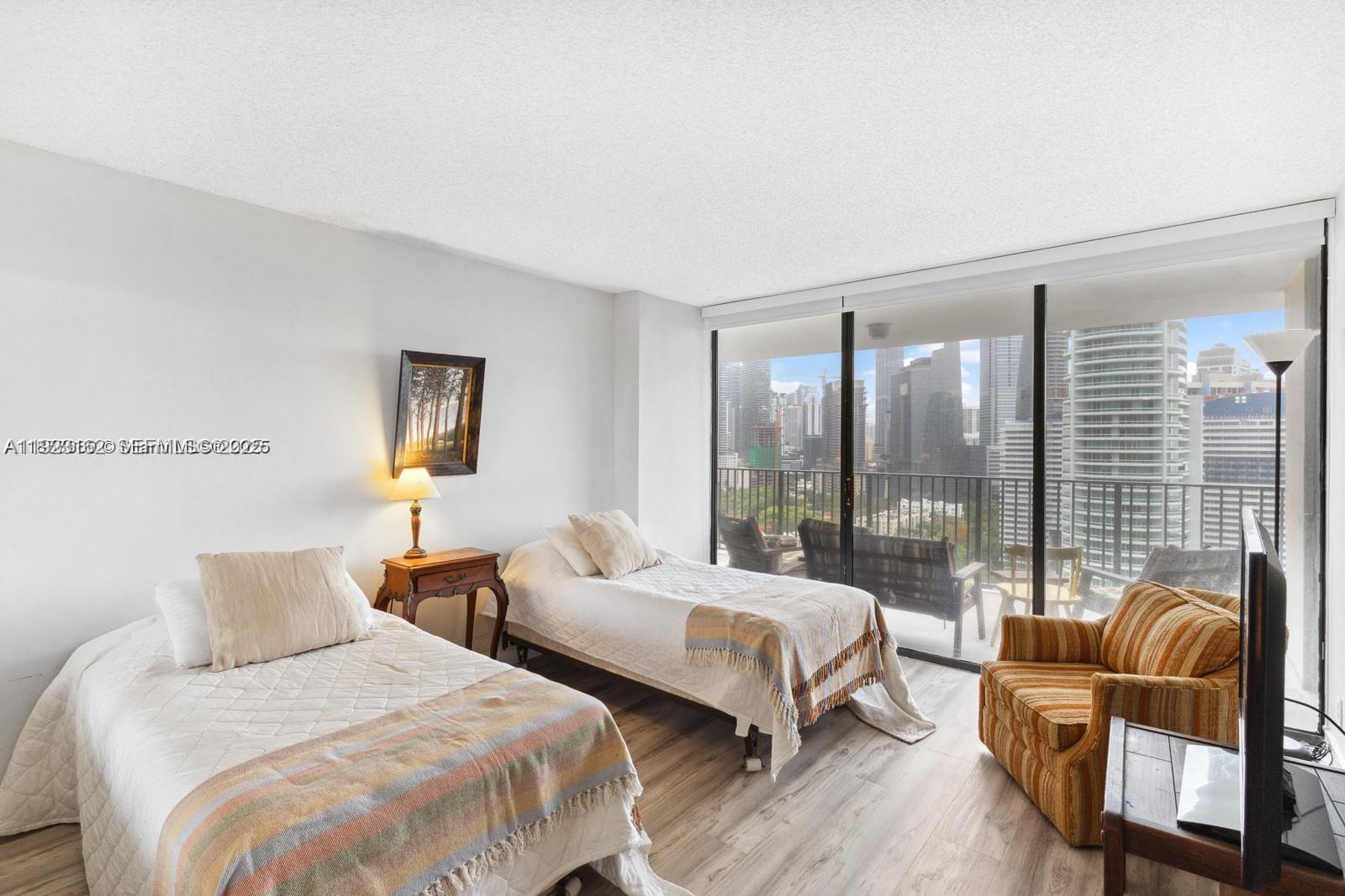 image Brickell Place15