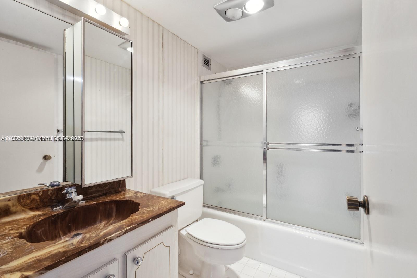 image Brickell Place18