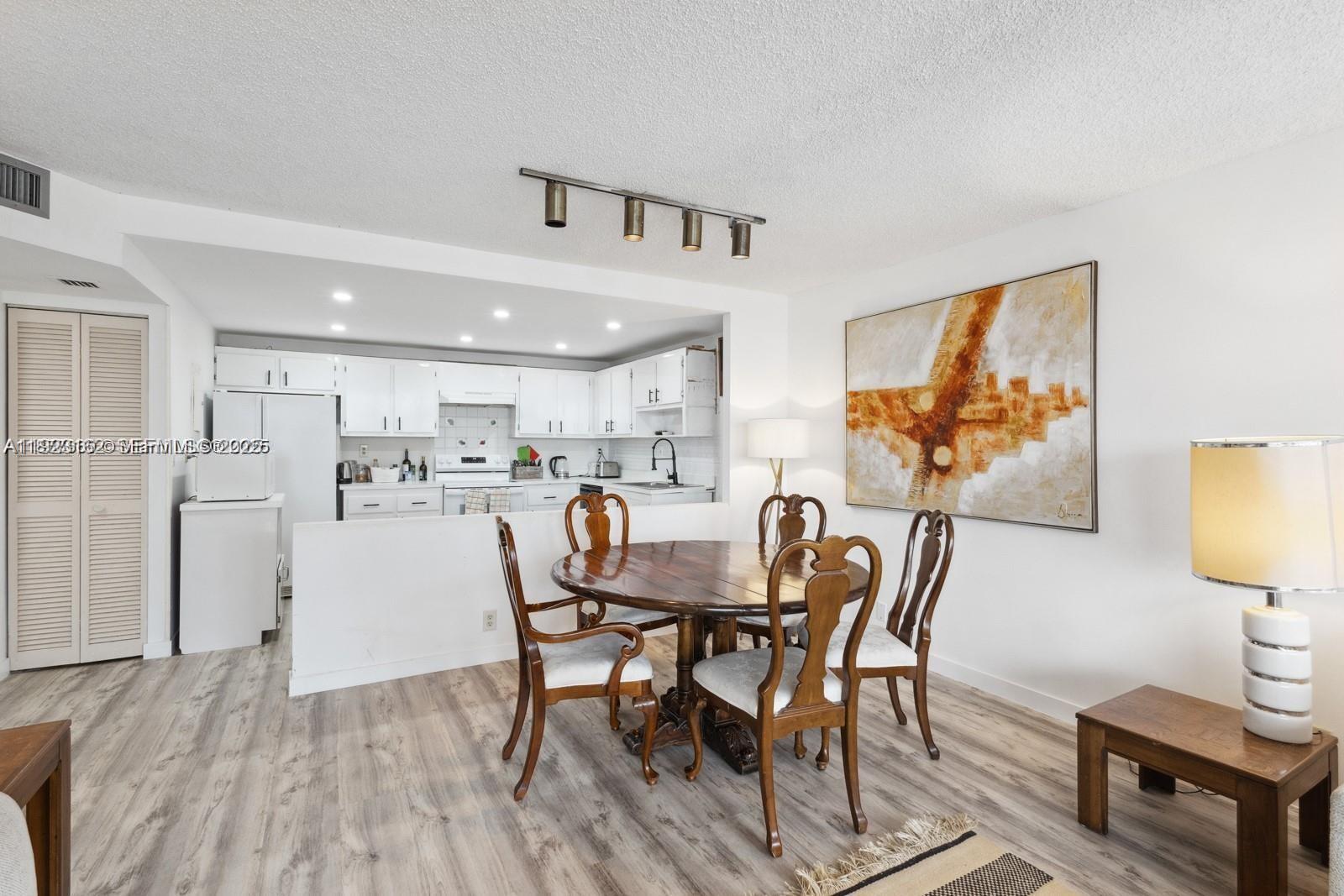 image Brickell Place5