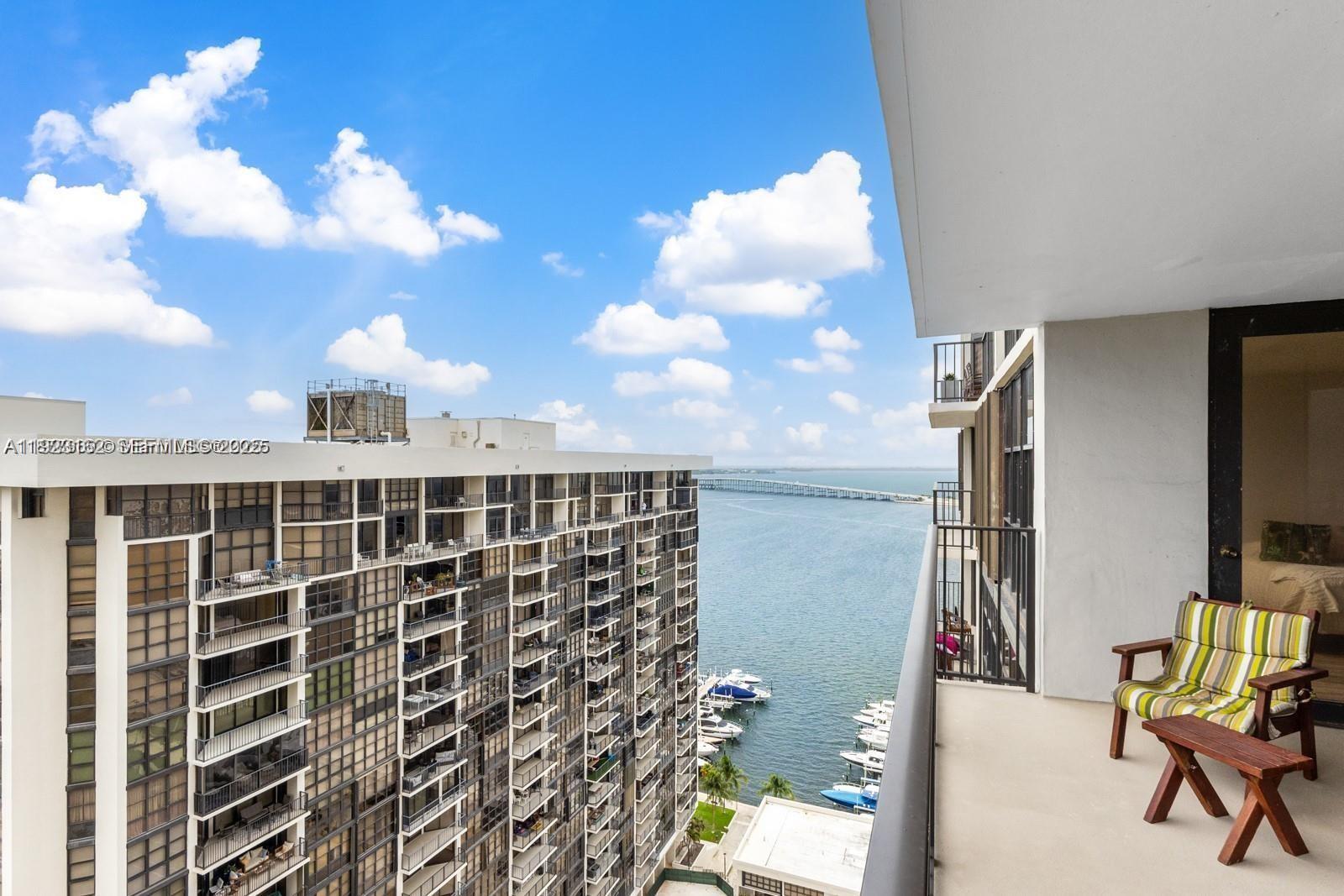 image Brickell Place8