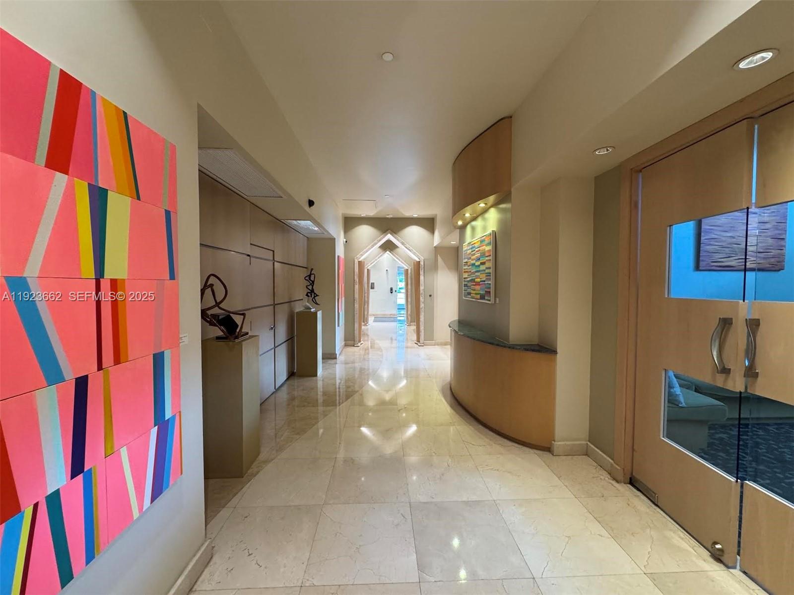 400 S Pointe Dr #1610 Miami Beach, FL 33139