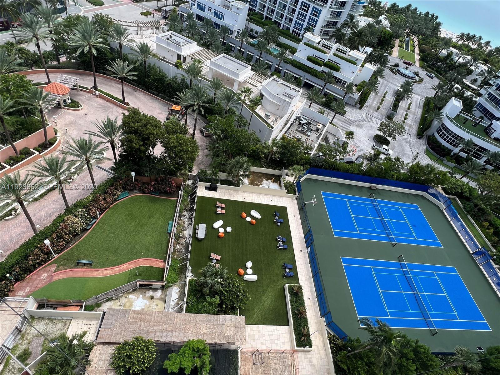 400 S Pointe Dr #1610 Miami Beach, FL 33139