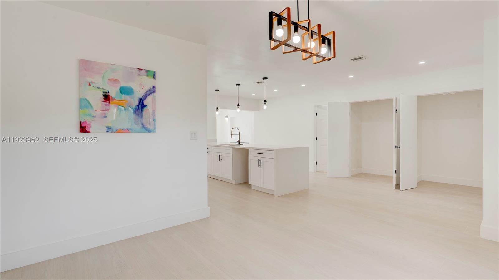 1230 NE 133rd St North Miami, FL 33161