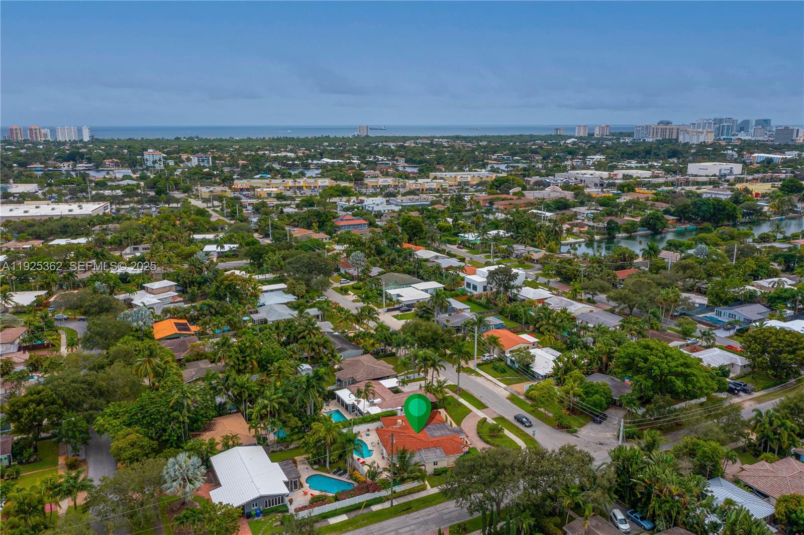 1900 N Victoria Park Rd Fort Lauderdale, FL 33305