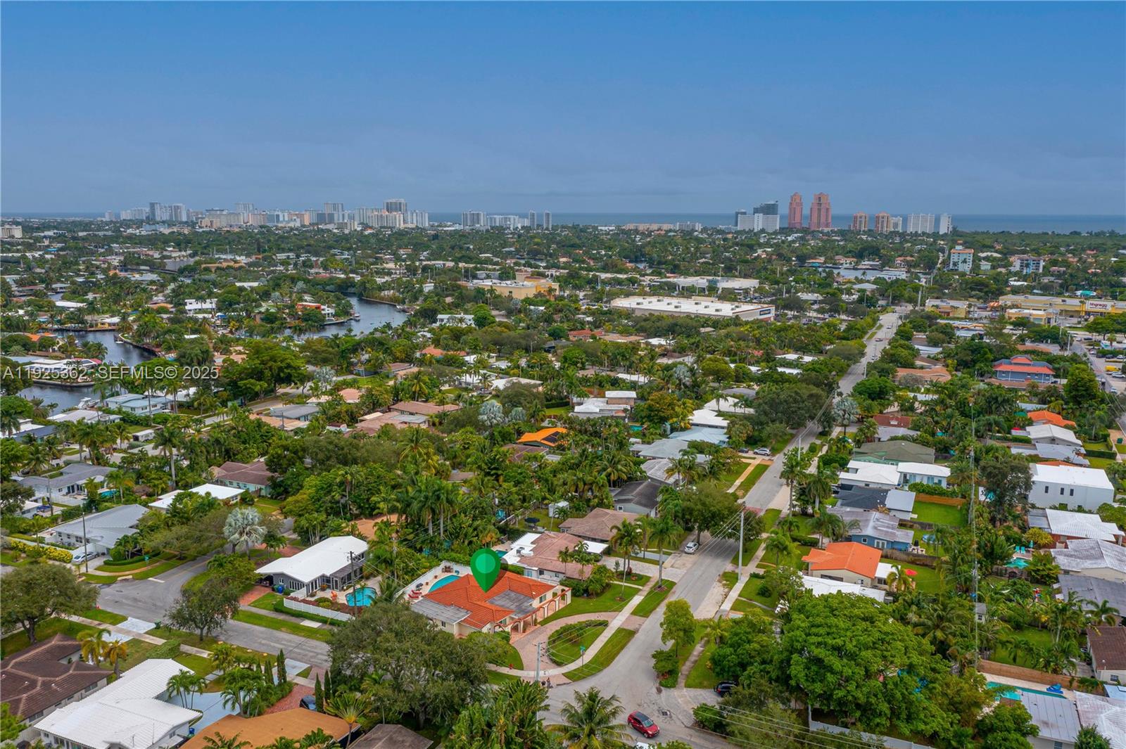 1900 N Victoria Park Rd Fort Lauderdale, FL 33305