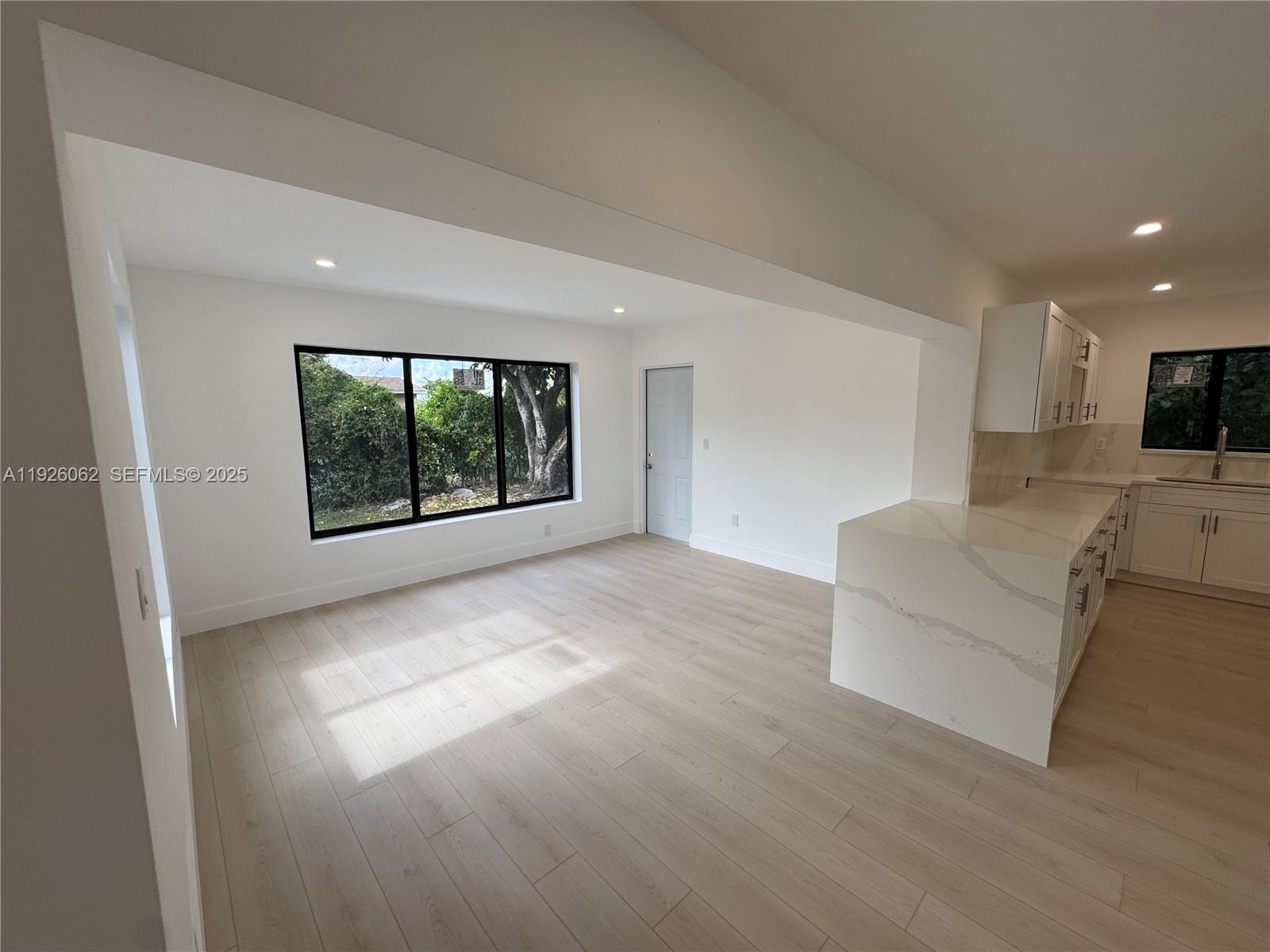 15300 NW 32nd Ave Miami Gardens, FL 33054