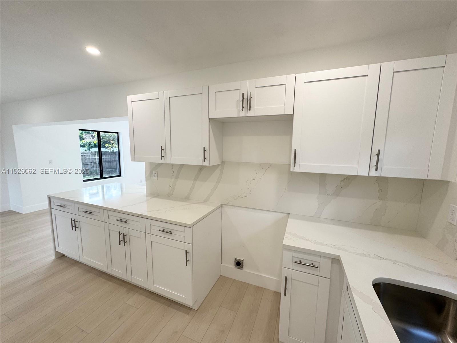 15300 NW 32nd Ave Miami Gardens, FL 33054