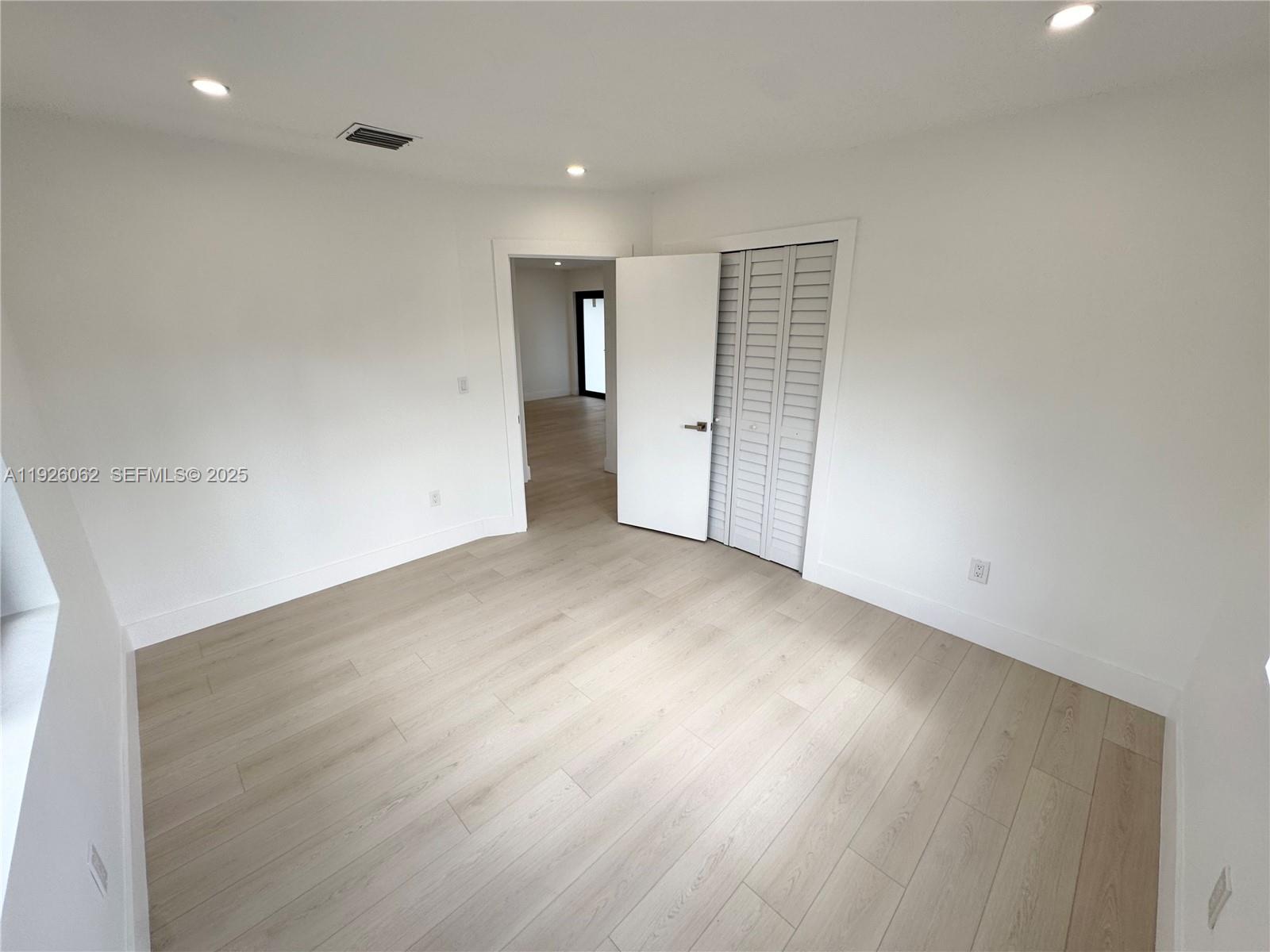 15300 NW 32nd Ave Miami Gardens, FL 33054