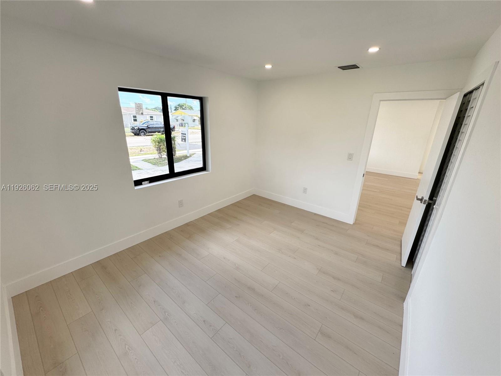 15300 NW 32nd Ave Miami Gardens, FL 33054