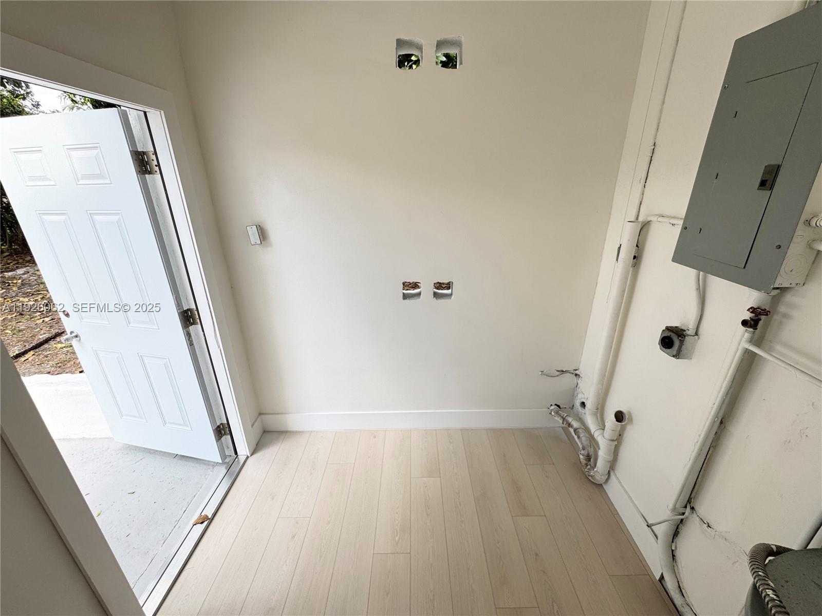 15300 NW 32nd Ave Miami Gardens, FL 33054