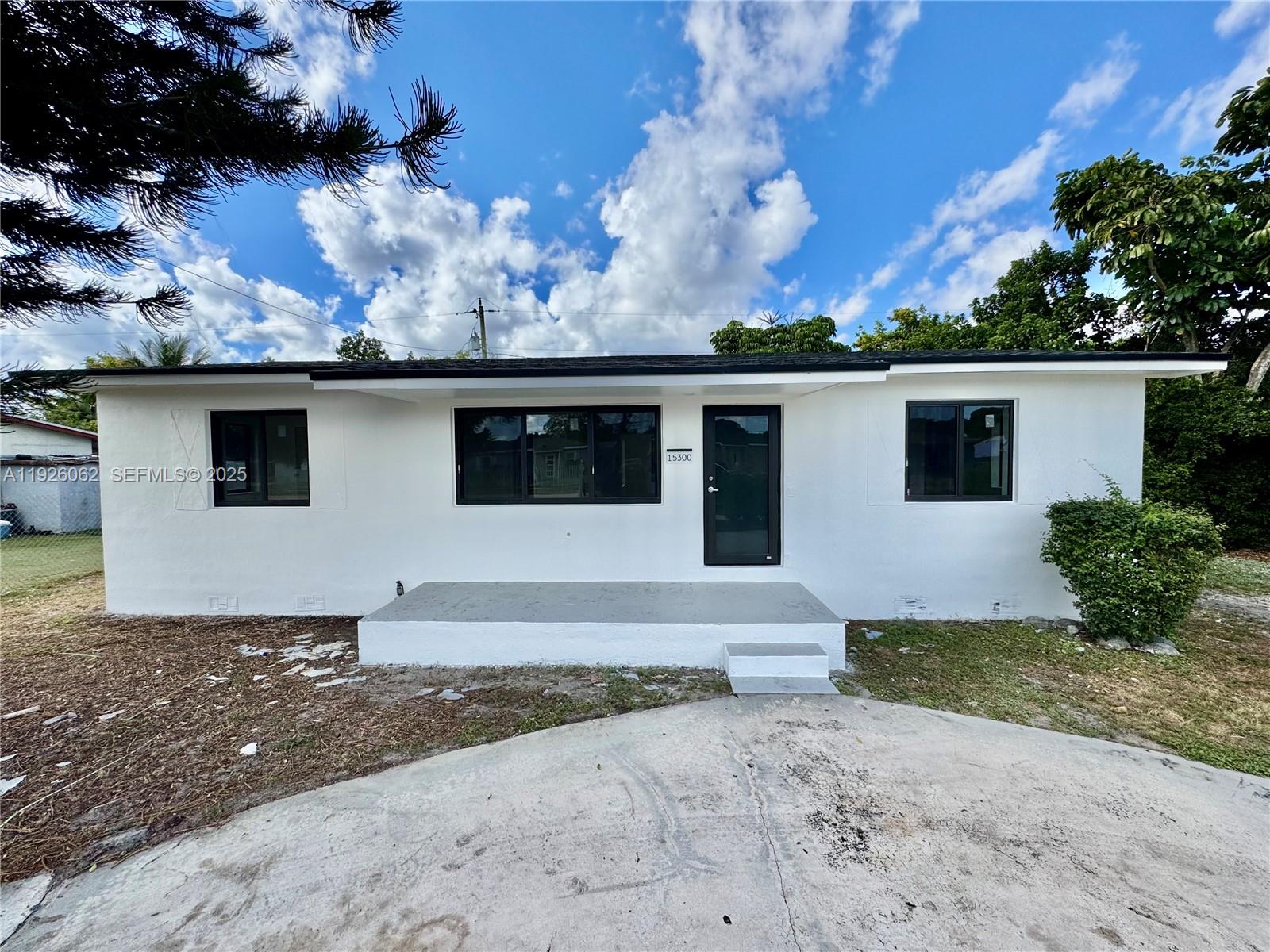 15300 NW 32nd Ave Miami Gardens, FL 33054