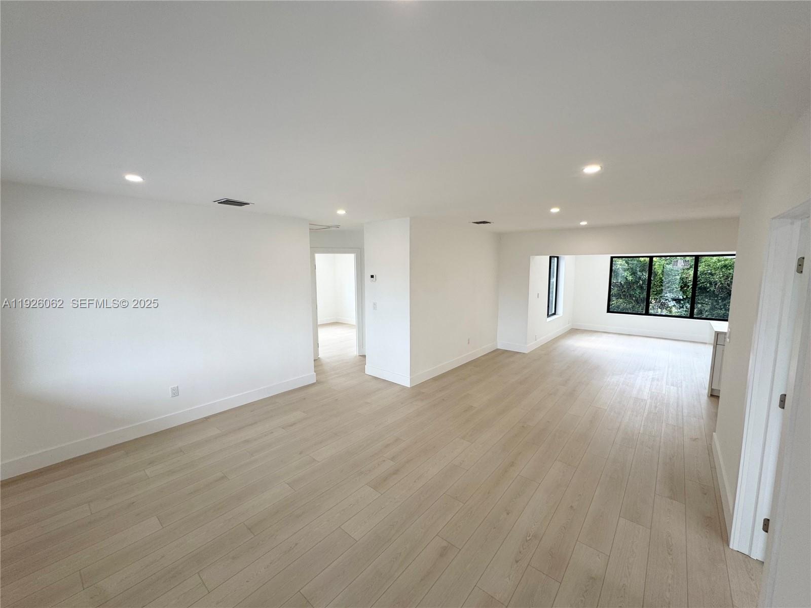 15300 NW 32nd Ave Miami Gardens, FL 33054