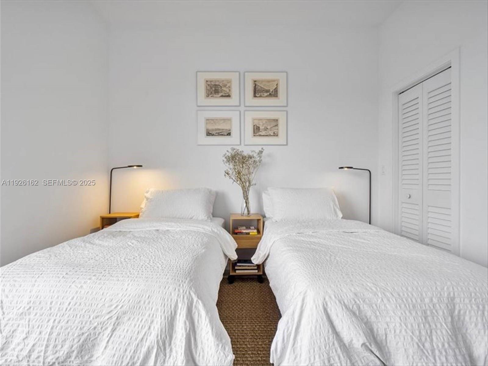 1053 NW 29th St Miami, FL 33127