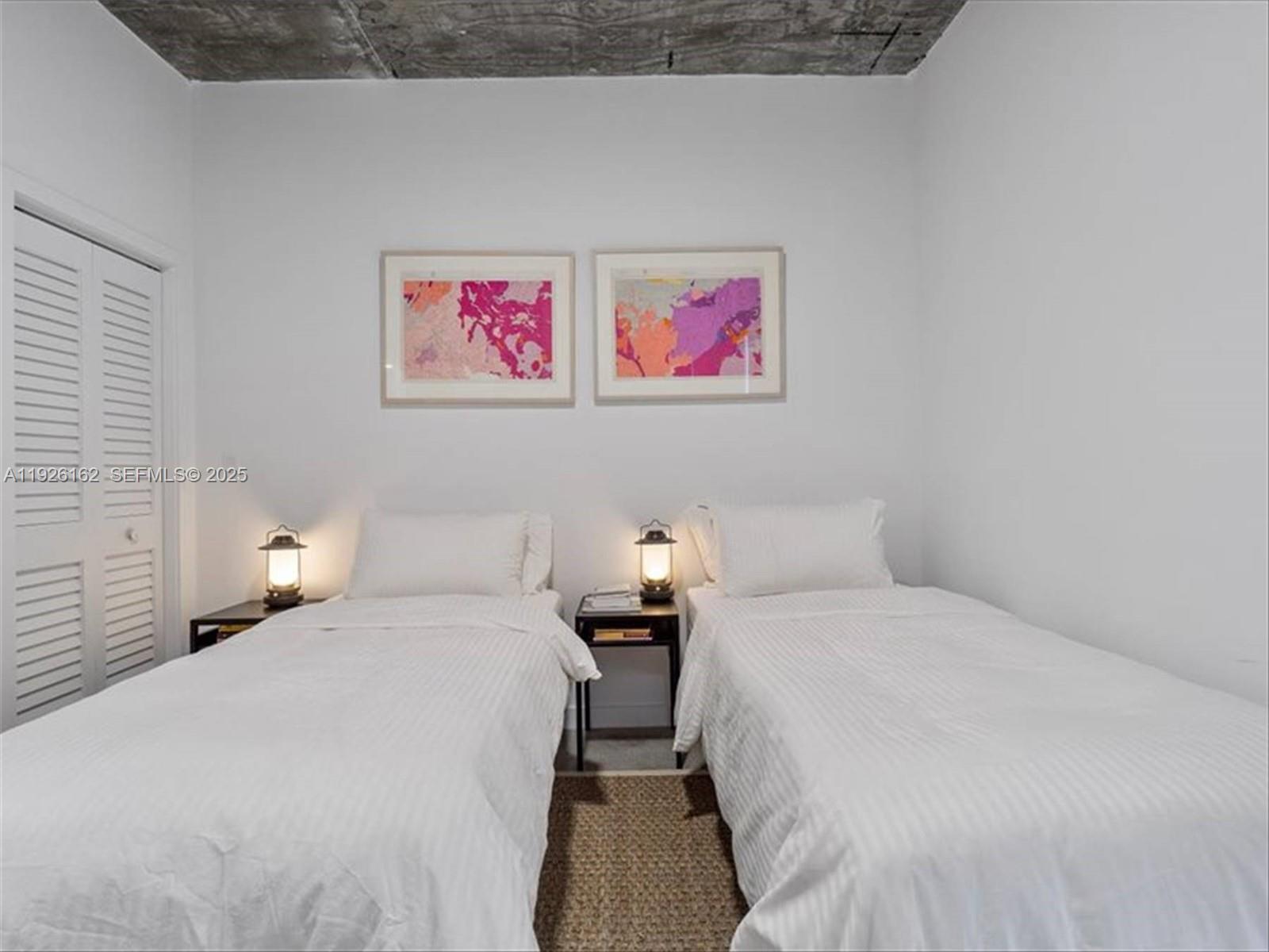 1053 NW 29th St Miami, FL 33127