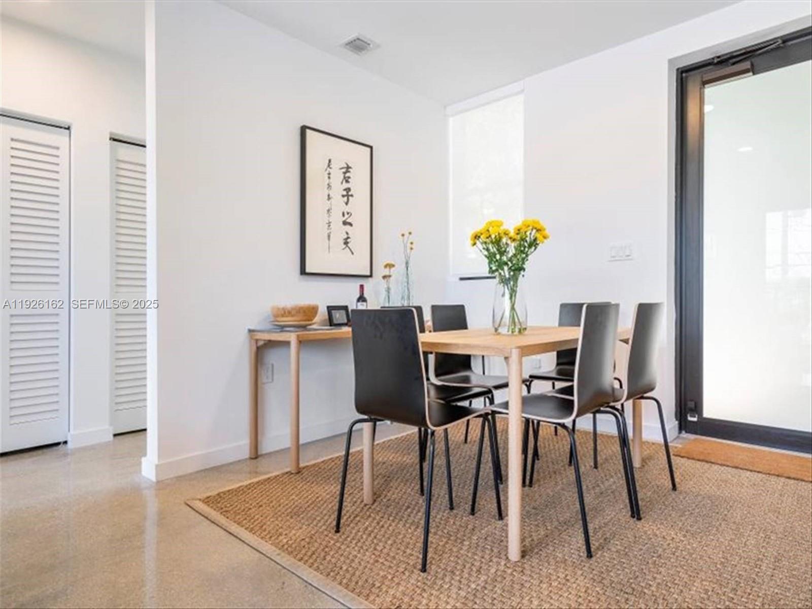 1053 NW 29th St Miami, FL 33127