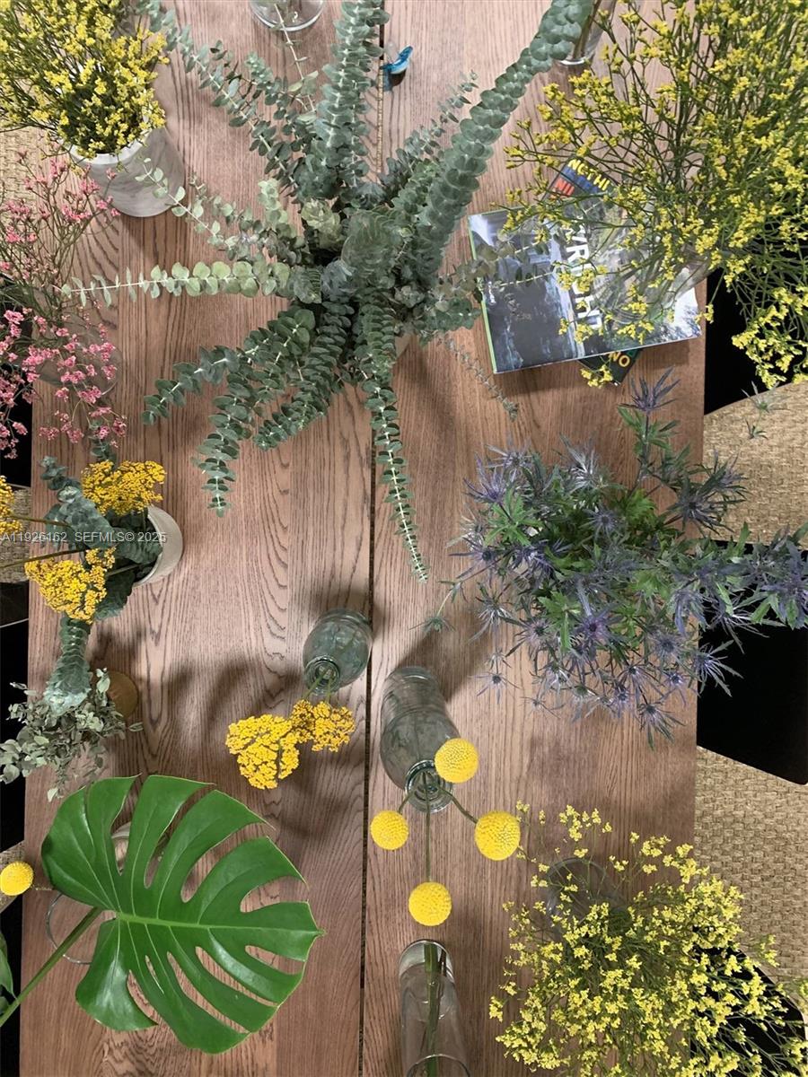 1053 NW 29th St Miami, FL 33127