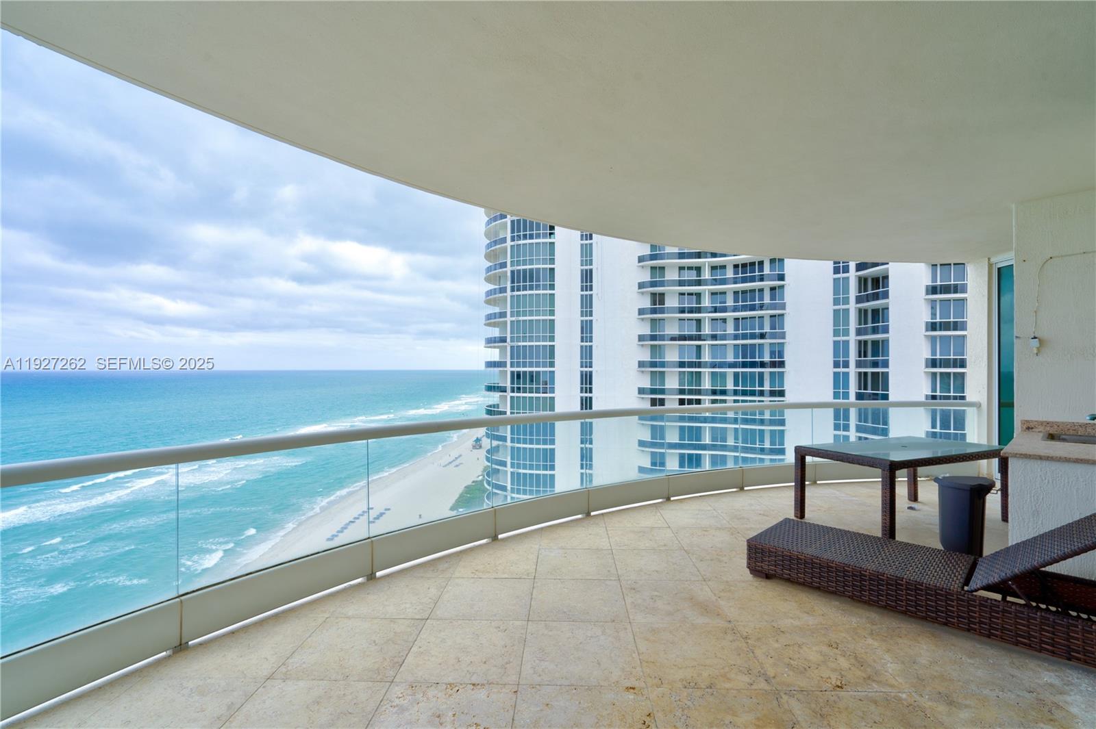 16047 Collins Ave #1604 Sunny Isles Beach, FL 33160