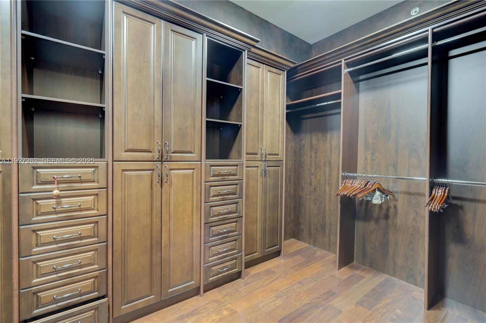 16047 Collins Ave #1604 Sunny Isles Beach, FL 33160