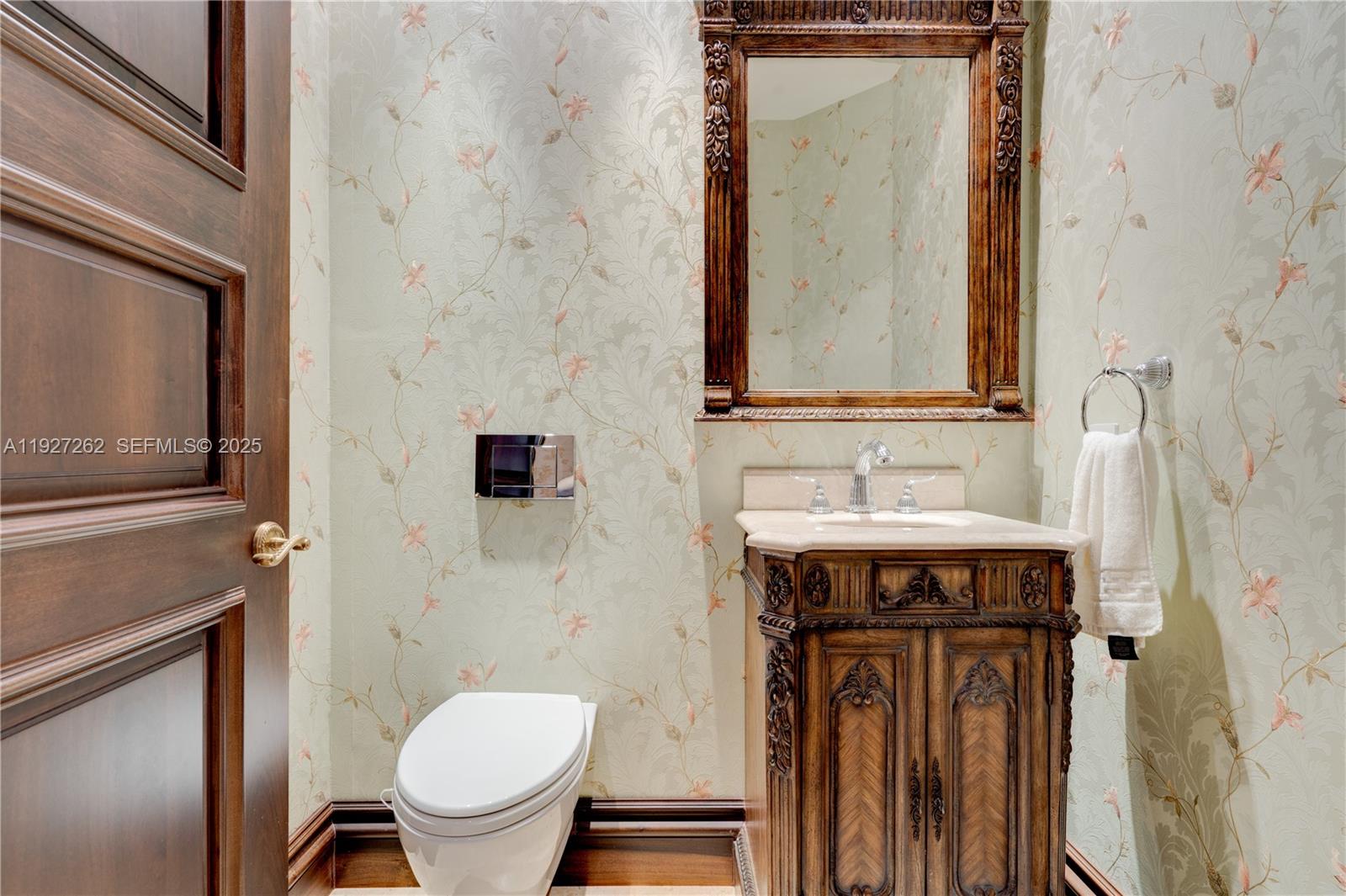 16047 Collins Ave #1604 Sunny Isles Beach, FL 33160