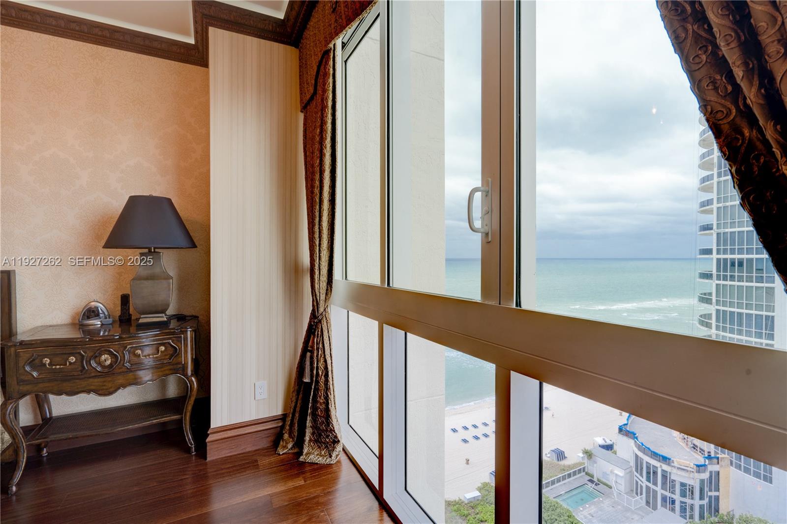 16047 Collins Ave #1604 Sunny Isles Beach, FL 33160