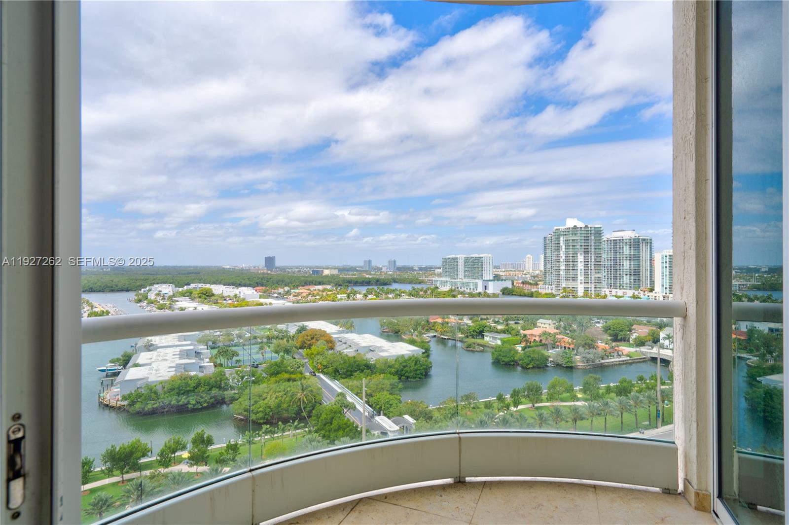 16047 Collins Ave #1604 Sunny Isles Beach, FL 33160