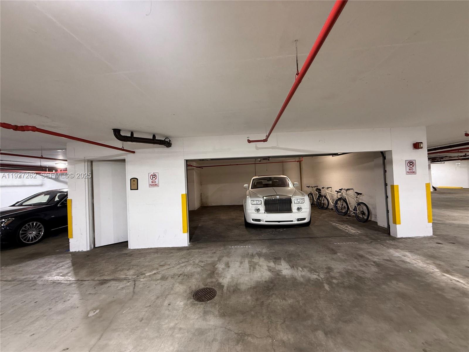 16047 Collins Ave #1604 Sunny Isles Beach, FL 33160