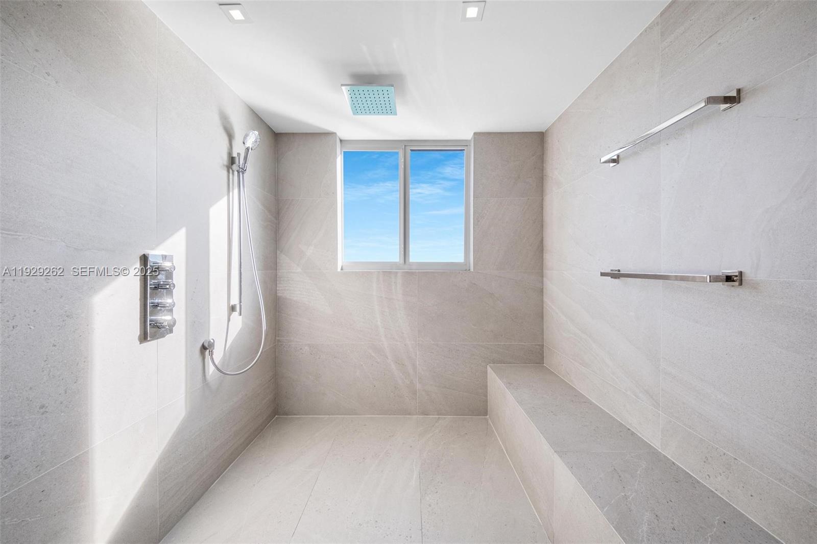 1000 Venetian Way #1004 Miami, FL 33139