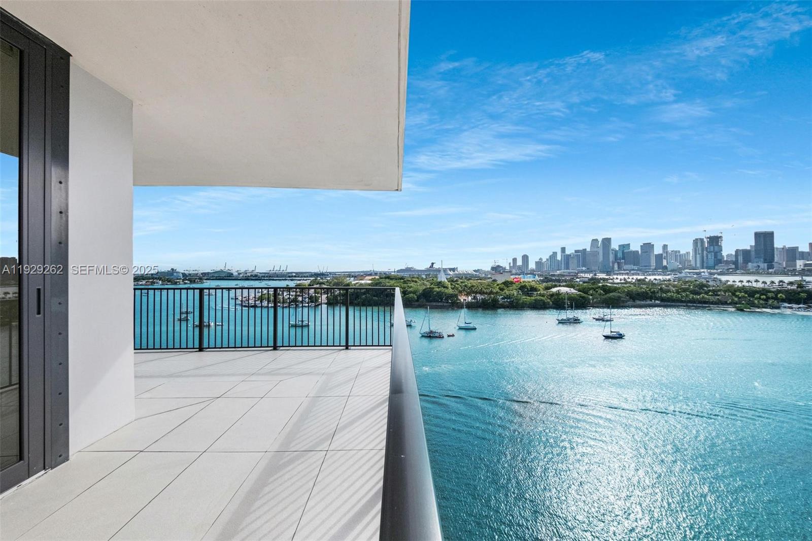 1000 Venetian Way #1004 Miami, FL 33139