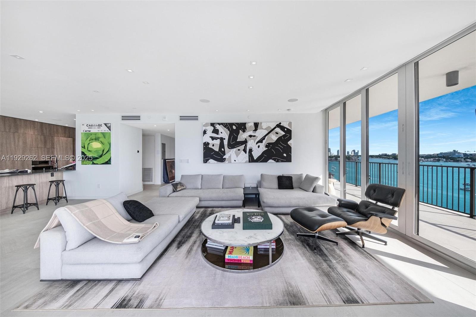 1000 Venetian Way #1004 Miami, FL 33139