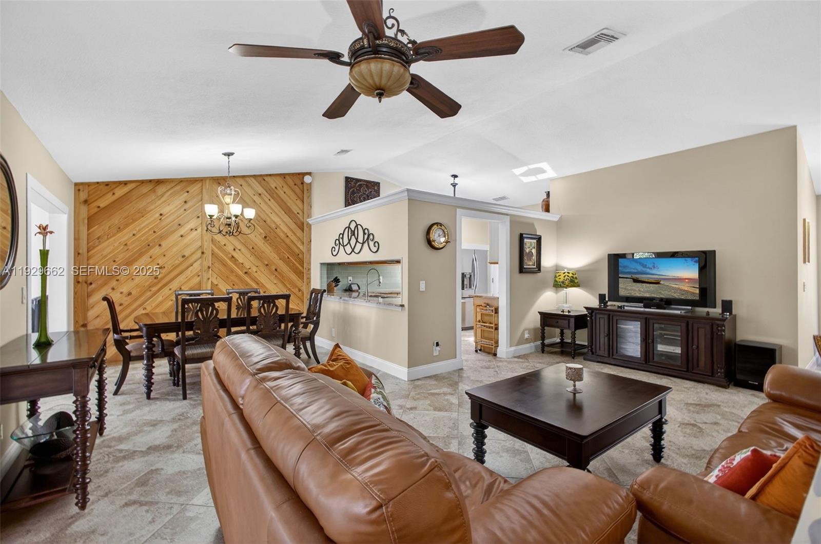 135 Rosewood Cir Jupiter, FL 33458