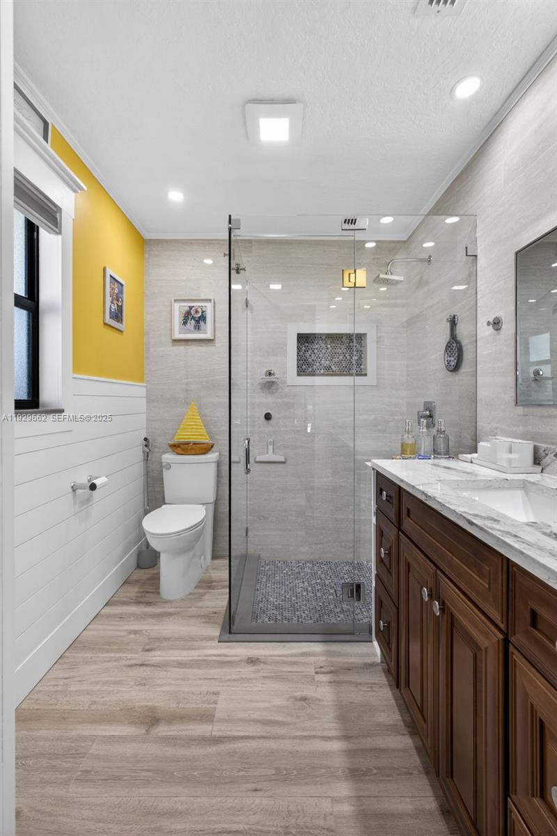 135 Rosewood Cir Jupiter, FL 33458