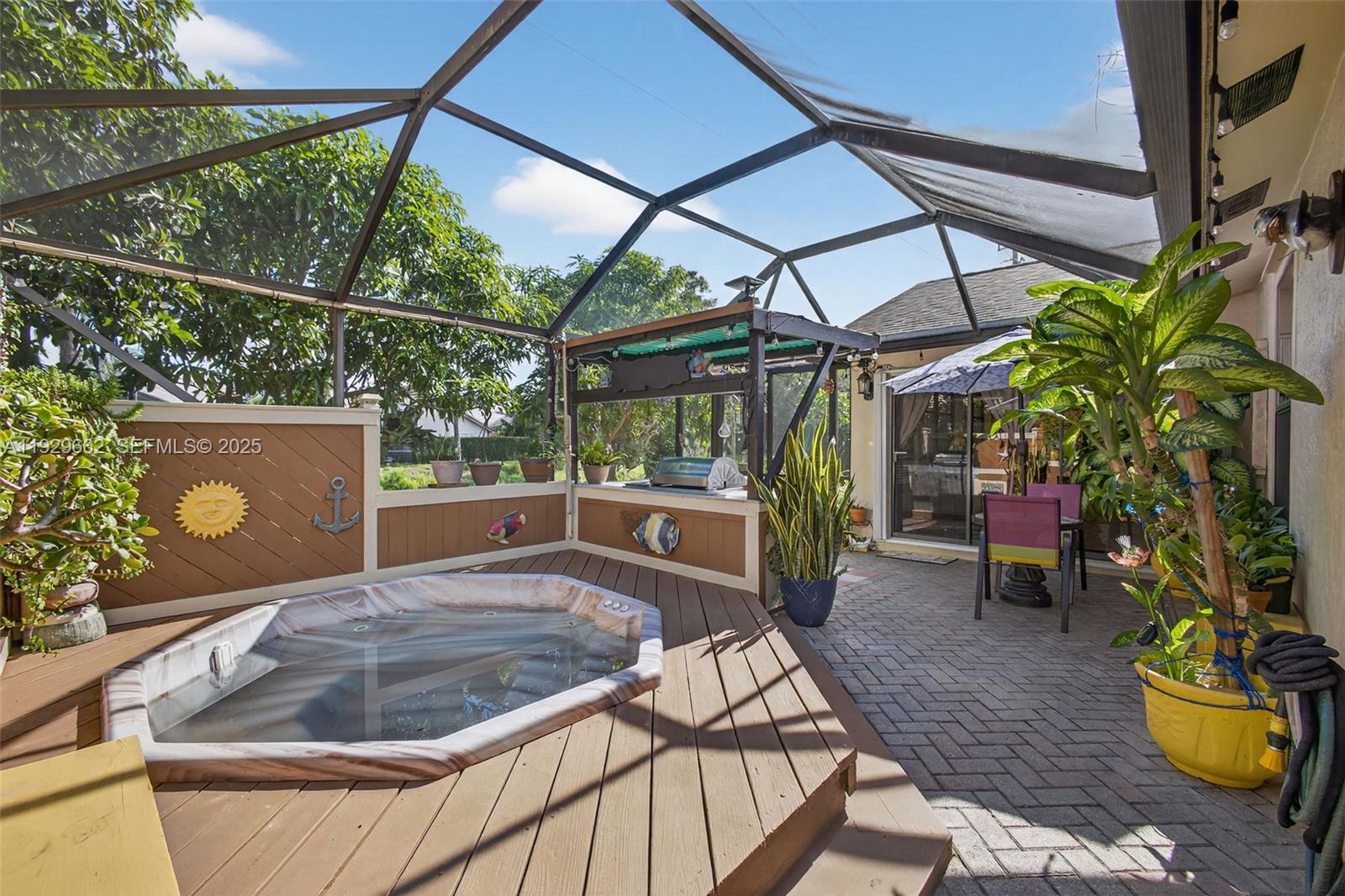 135 Rosewood Cir Jupiter, FL 33458