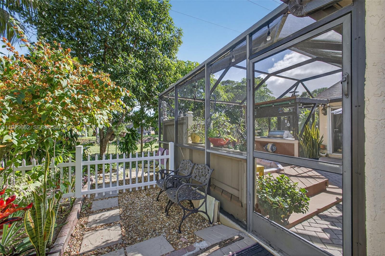 135 Rosewood Cir Jupiter, FL 33458