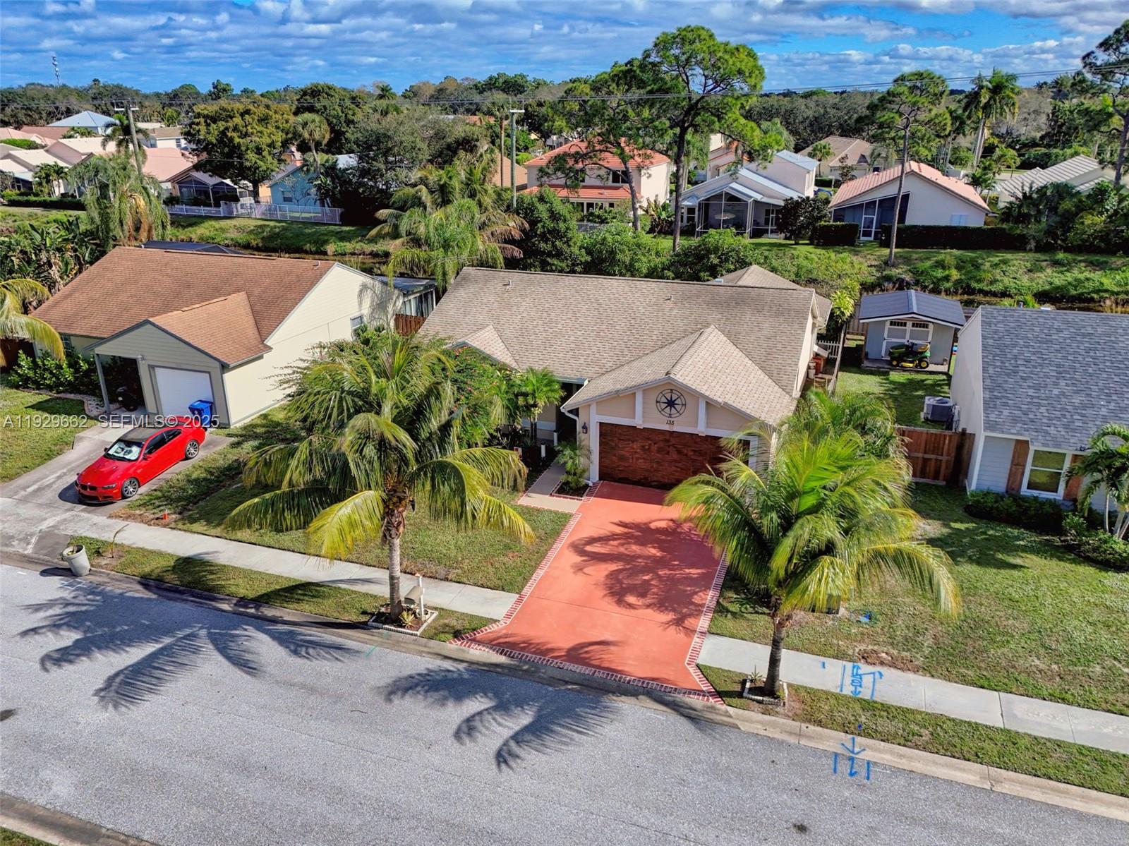 135 Rosewood Cir Jupiter, FL 33458