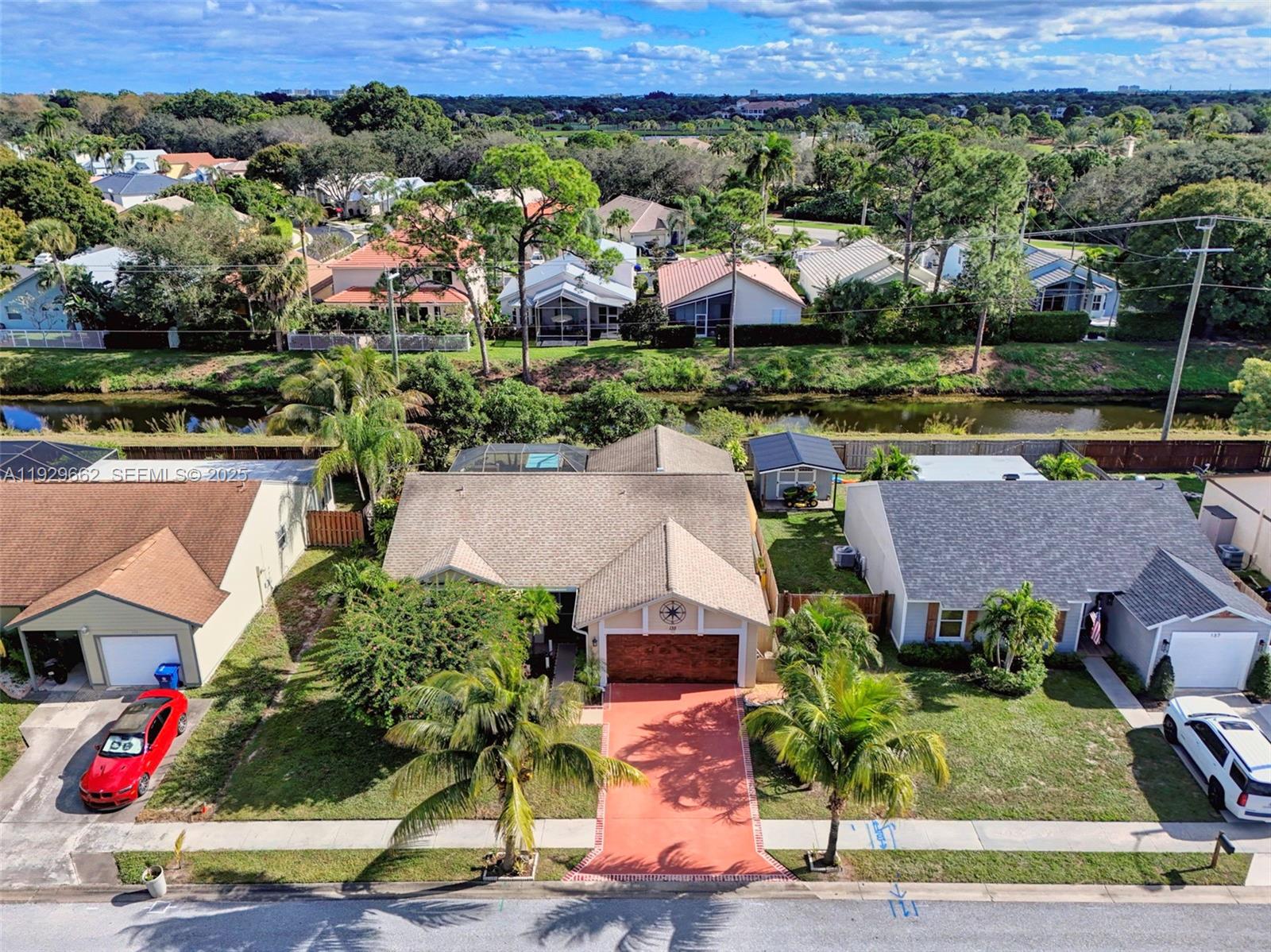 135 Rosewood Cir Jupiter, FL 33458