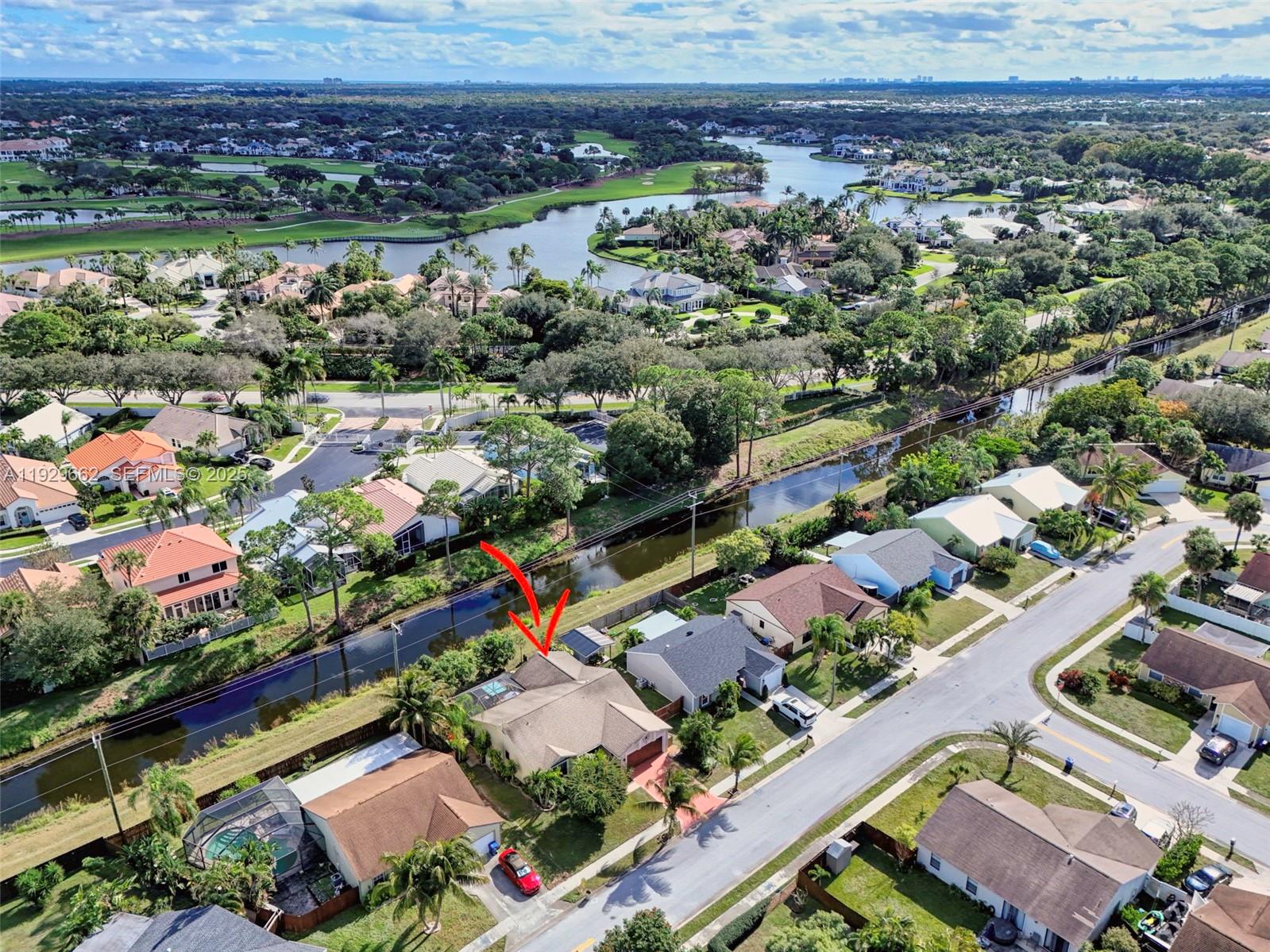 135 Rosewood Cir Jupiter, FL 33458