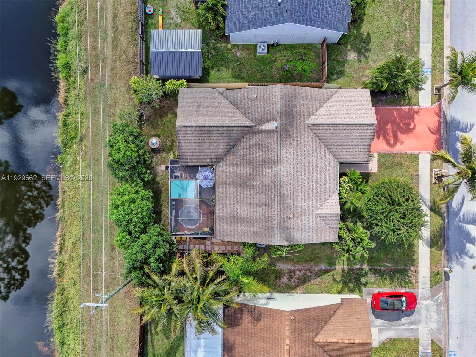 135 Rosewood Cir Jupiter, FL 33458