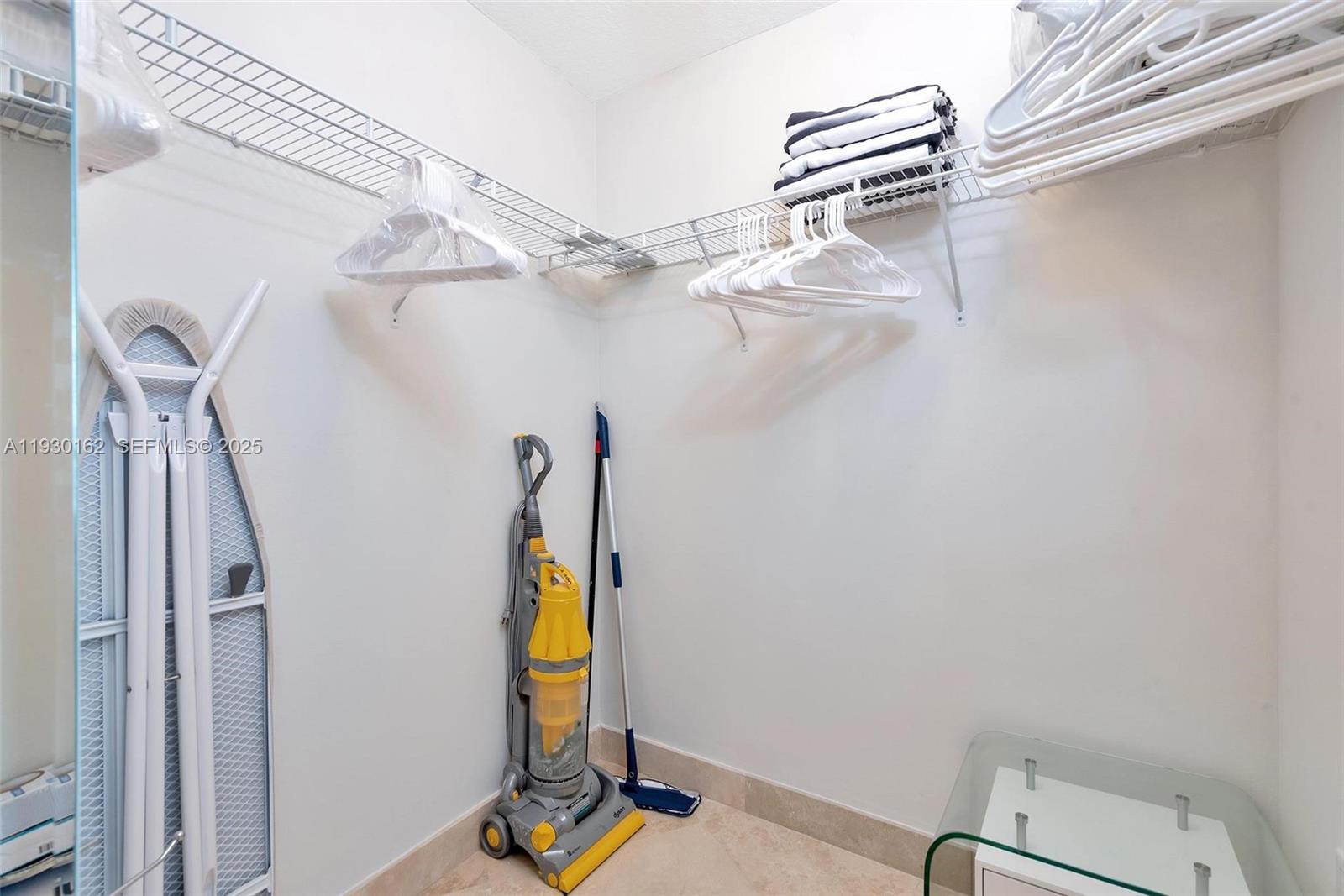 image Bel Aire on the Ocean8