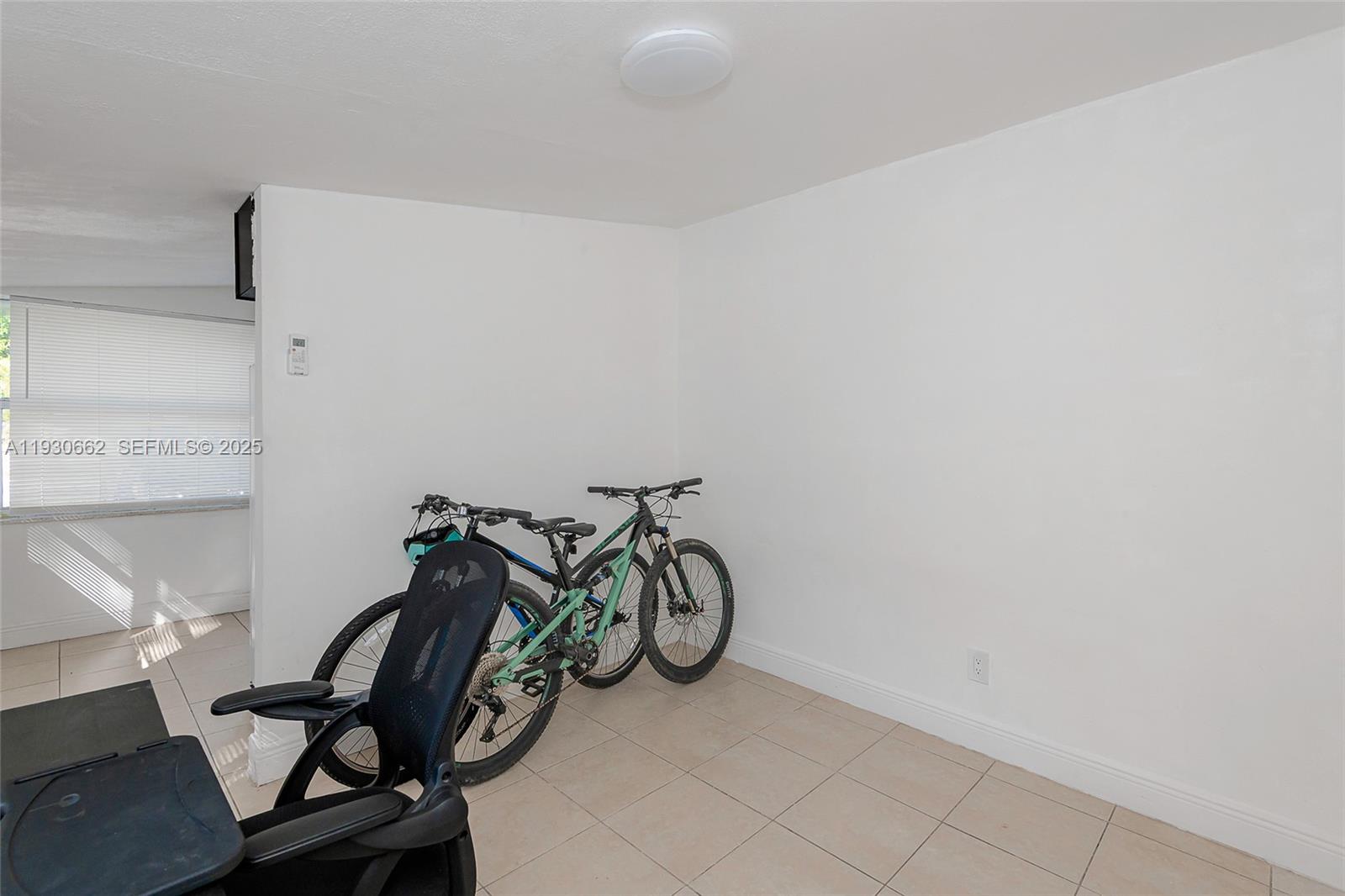 6120 SW 38th St Davie, FL 33314