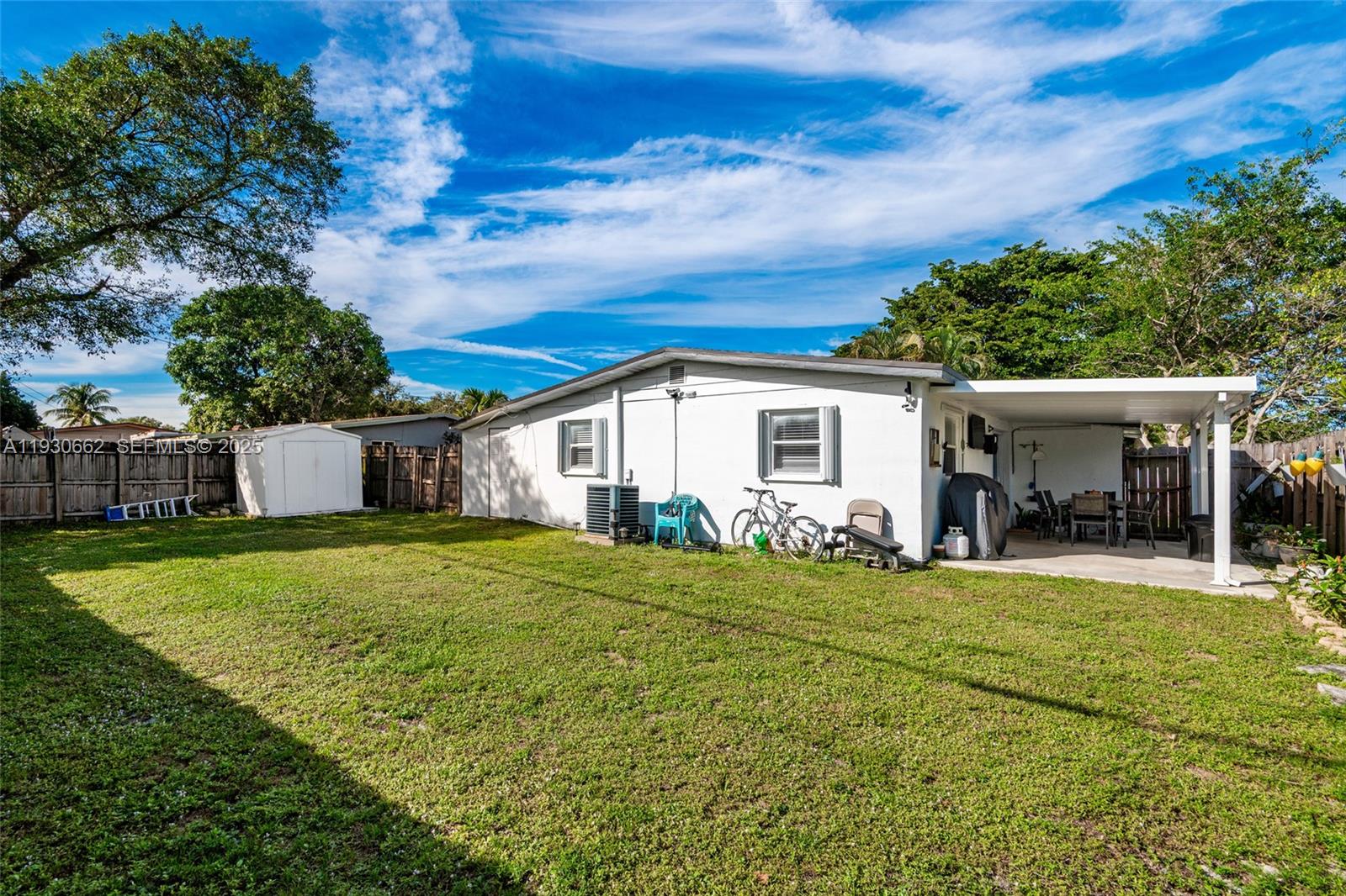 6120 SW 38th St Davie, FL 33314