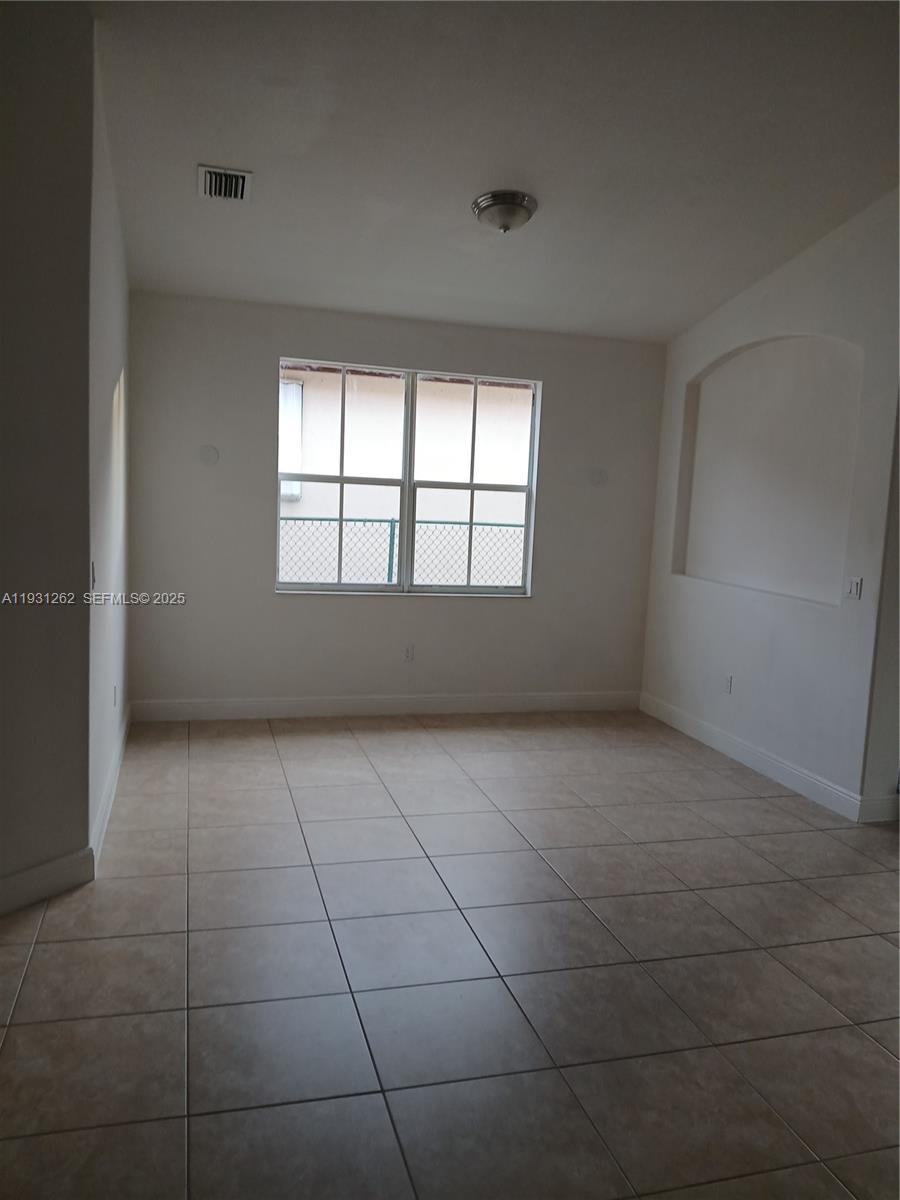 Undisclosed Address Miami, FL 33185