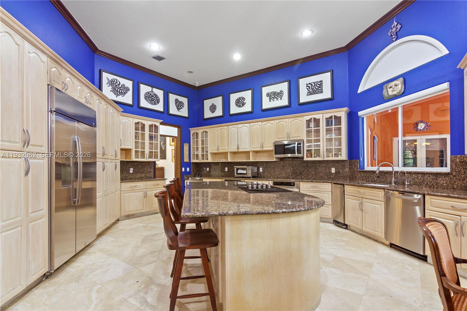 11825 S Mitchell Manor Cir Pinecrest, FL 33156