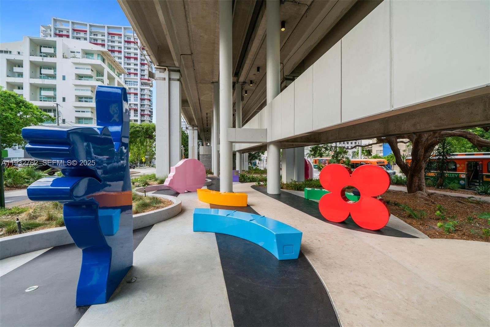 1111 SW 1st Ave #721-N Miami, FL 33130