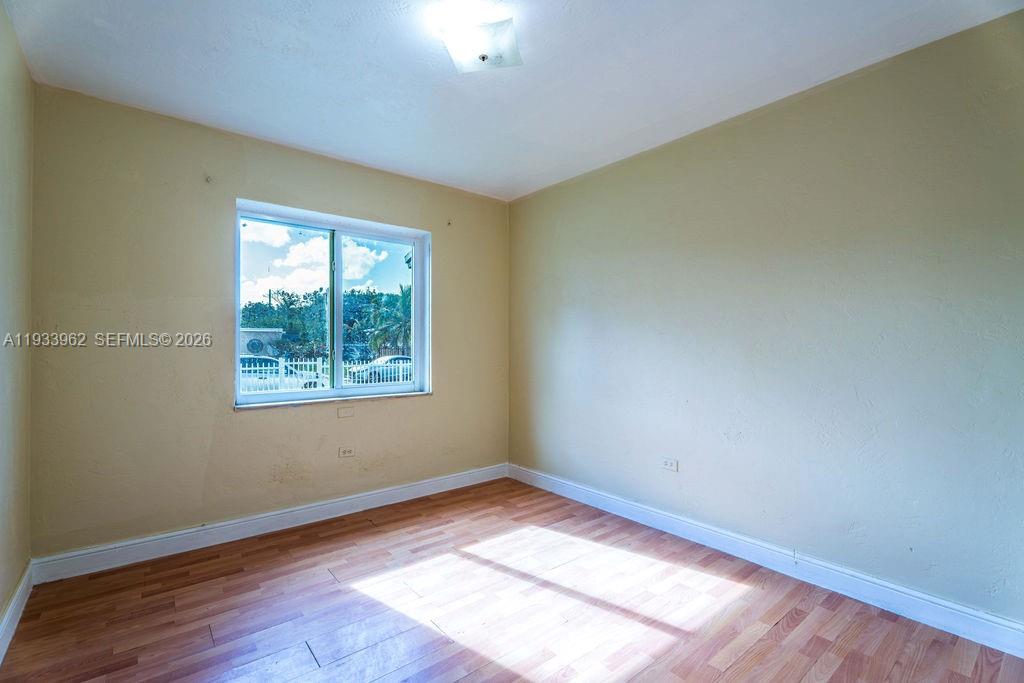 1265 NE 142nd St North Miami, FL 33161