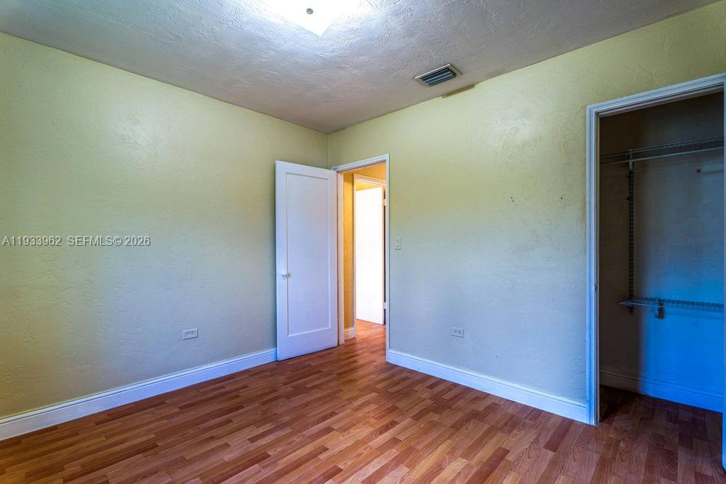 1265 NE 142nd St North Miami, FL 33161